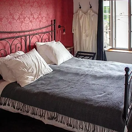 Le Voila Bed and breakfast